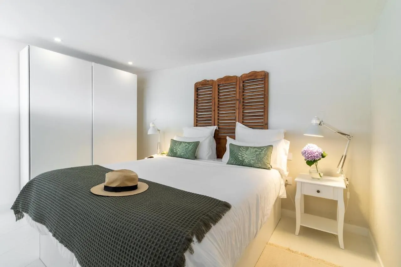 Santa Brigida Window Suite
