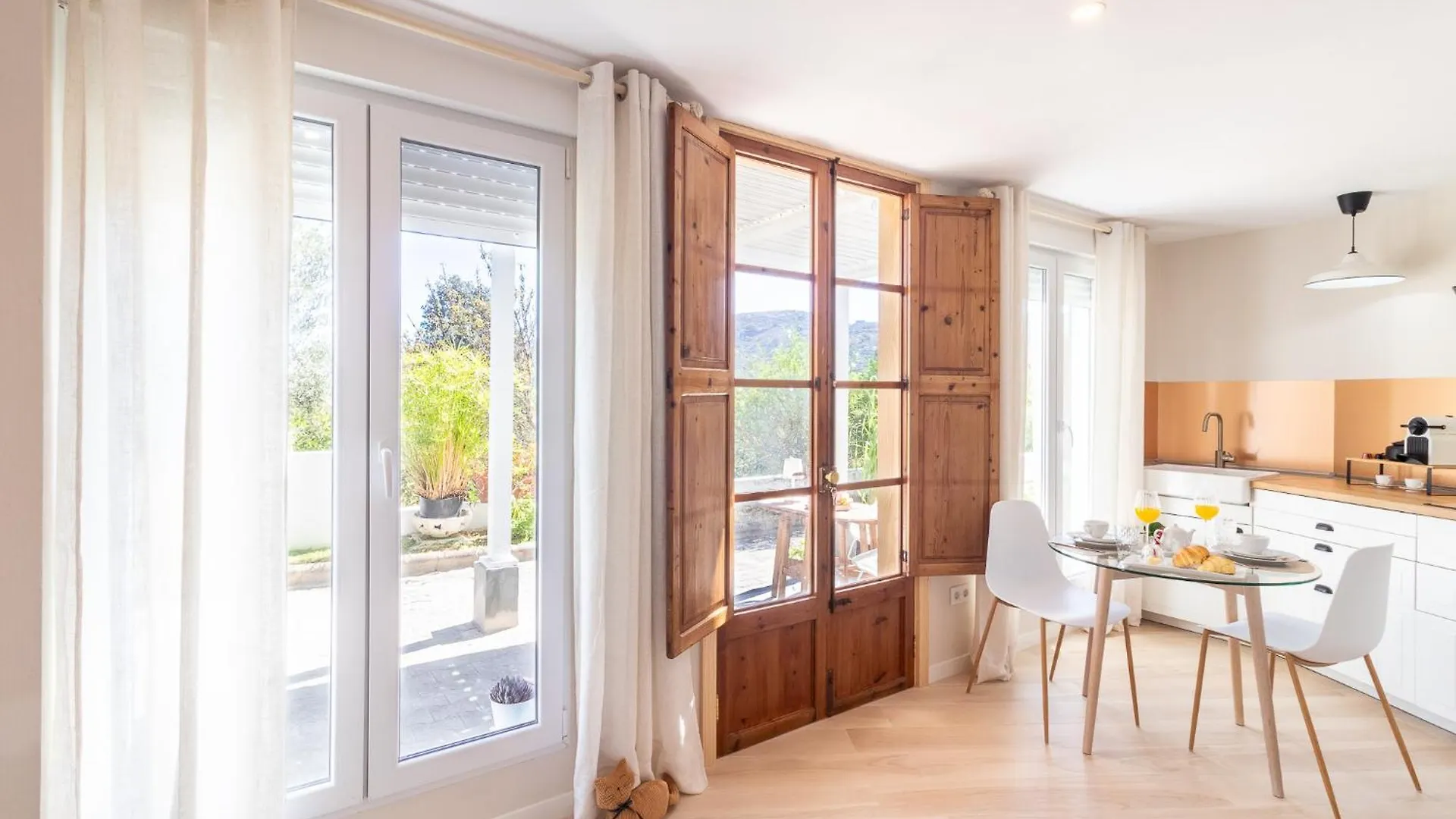 Apartment Santa Brigida Window Suite